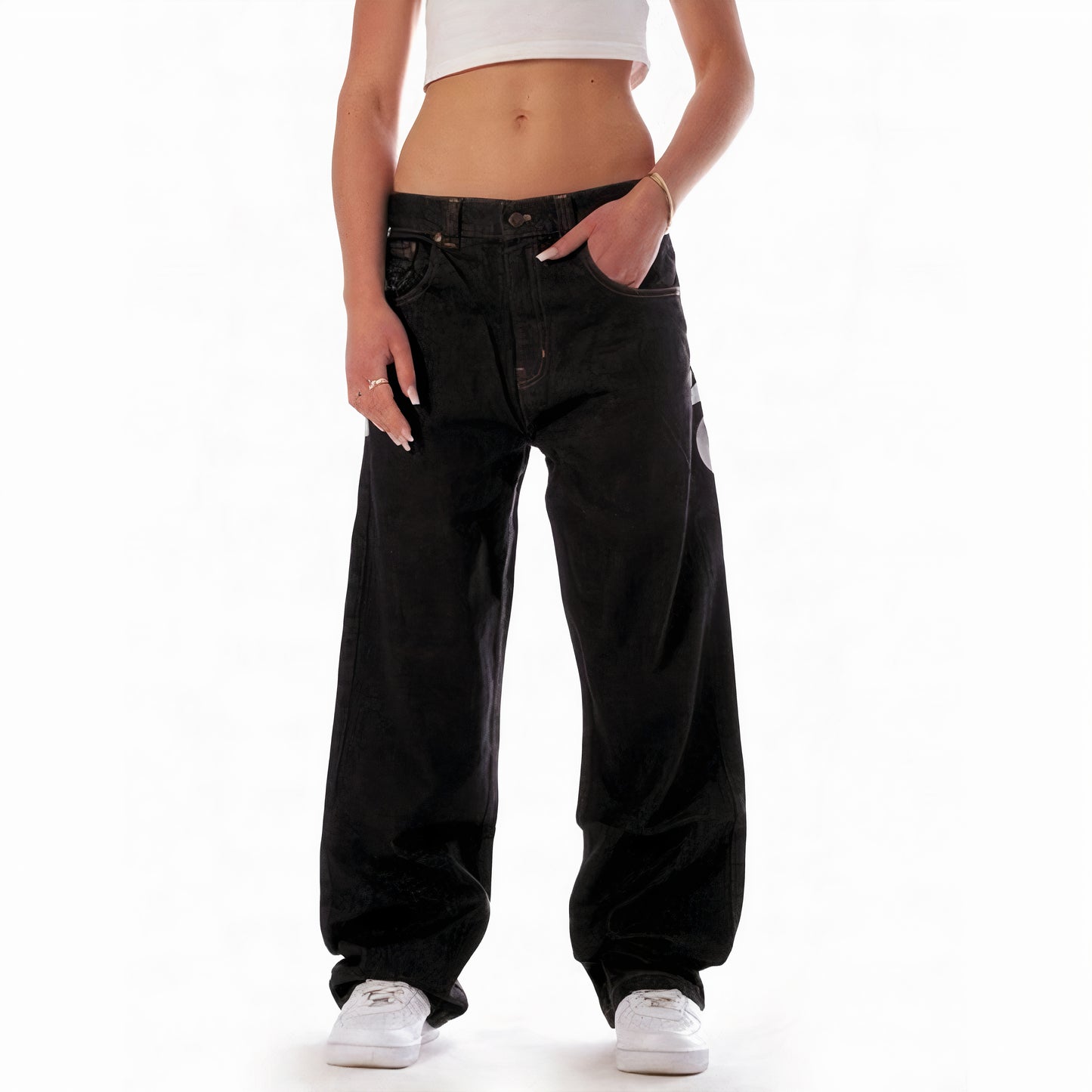 Baggy Embroidered Jeans
