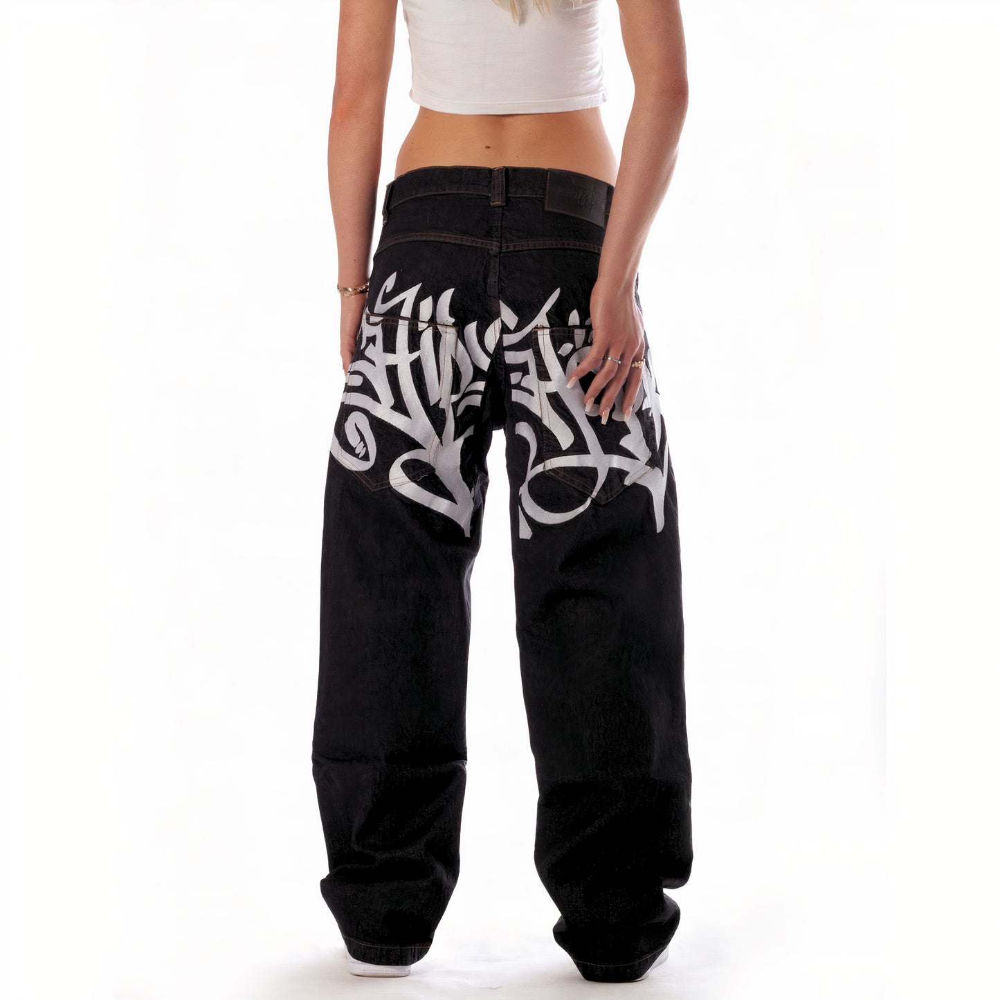 Baggy Embroidered Jeans